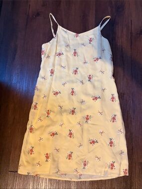 Abercrombie kids Yellow Floral dress size 13/14